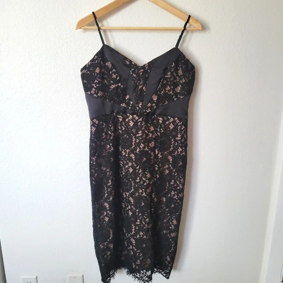 PARKER BLACK Lace Cocktail Dress - Picture 2 of 8
